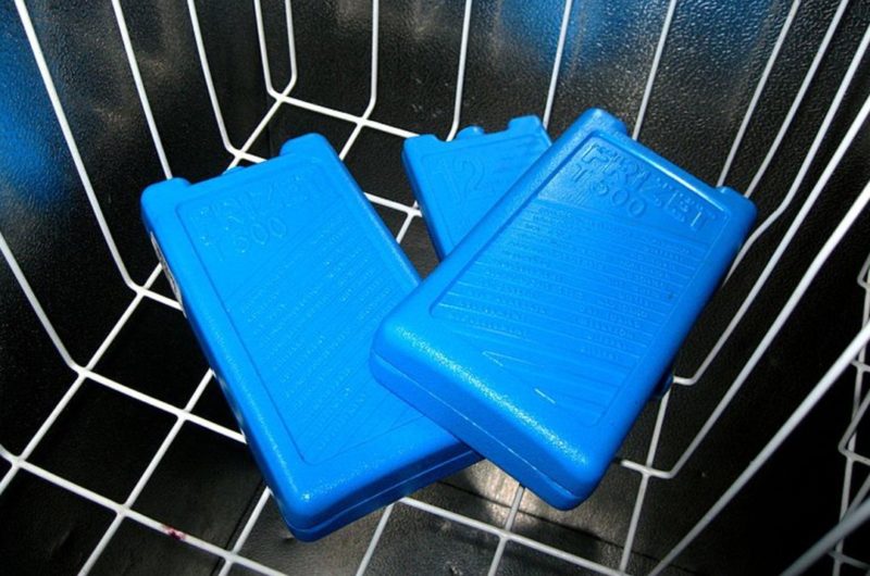 Blue ice packs